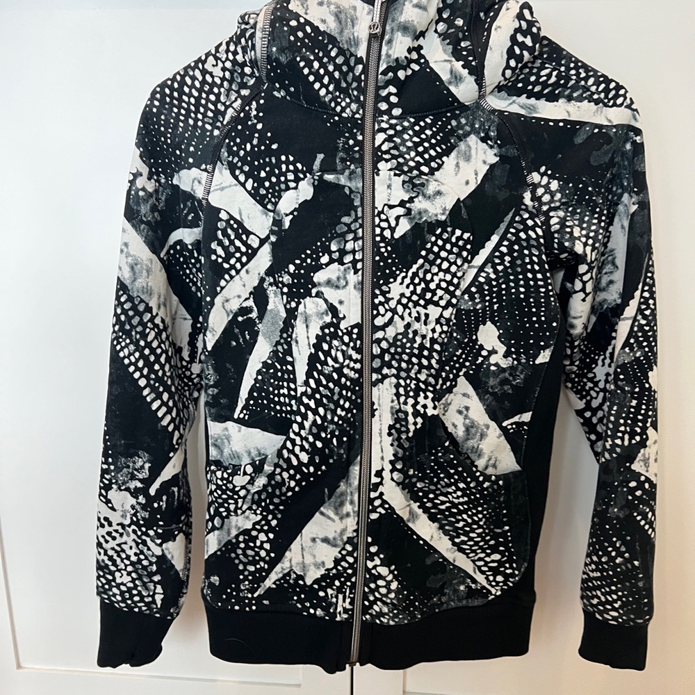 Lululemon Scuba Hoodie Static III Mist Black & White Zip Hoodie